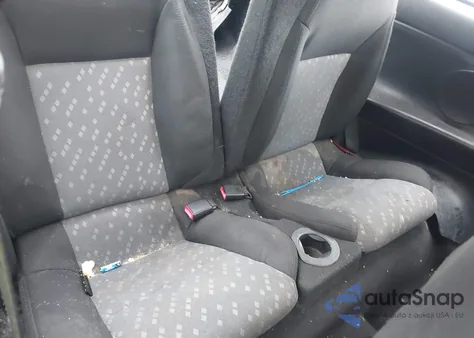 2002 Mercury Cougar V6 from USA, damaged, VIN 1ZWFT61L925618994